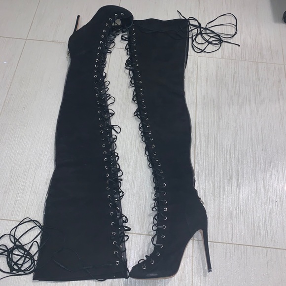 Tony Bianco Ariette Suede Thigh High boots! - Picture 3 of 6